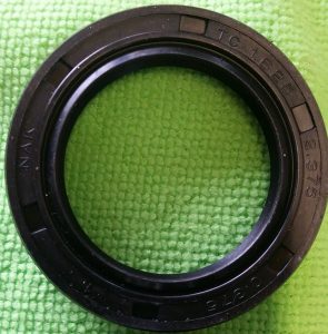 V6_Front-Wheel-Bearing-Seal